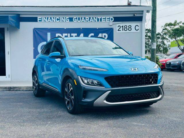 2022 Hyundai Kona Limited FWD photo