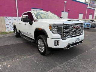 2022 GMC Sierra 2500HD AT4 4WD photo