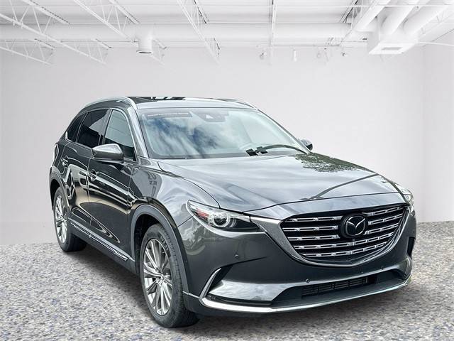 2021 Mazda CX-9 Signature AWD photo