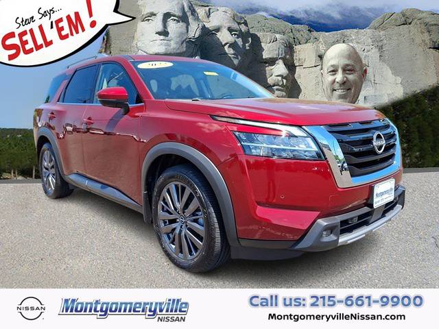 2022 Nissan Pathfinder SL 4WD photo