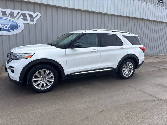 2021 Ford Explorer Limited 4WD photo