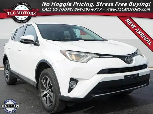 2018 Toyota RAV4 XLE FWD photo