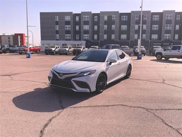 2022 Toyota Camry XSE FWD photo