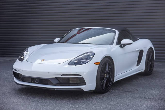 2021 Porsche Boxster GTS 4.0 RWD photo