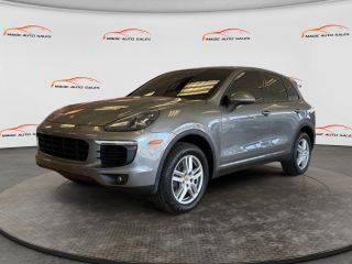 2016 Porsche Cayenne  AWD photo