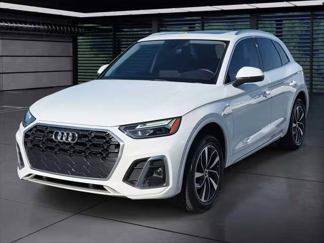 2022 Audi Q5 S line Premium AWD photo
