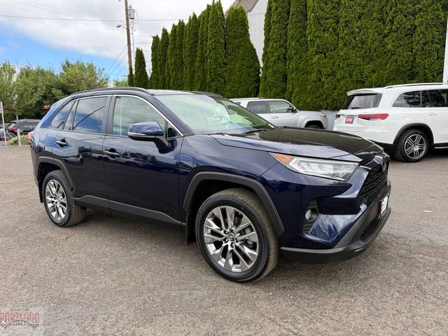 2019 Toyota RAV4 XLE Premium AWD photo