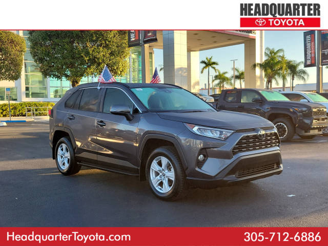 2021 Toyota RAV4 XLE FWD photo