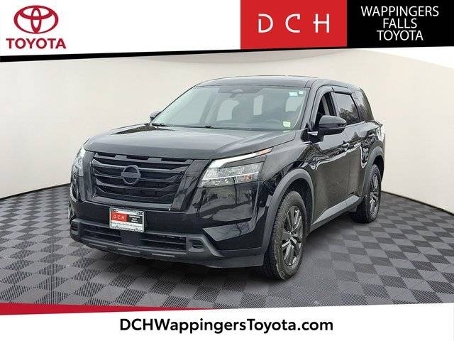 2022 Nissan Pathfinder S 4WD photo