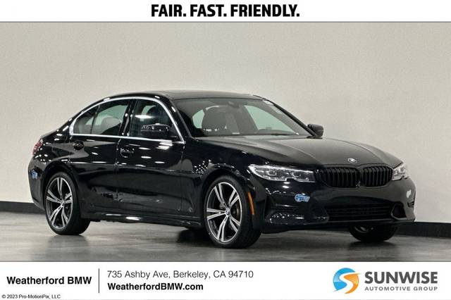 2021 BMW 3 Series 330e RWD photo