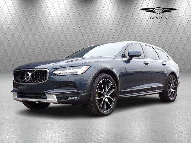 2020 Volvo V90 Cross Country AWD photo