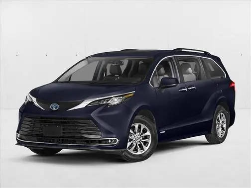 2021 Toyota Sienna XLE FWD photo