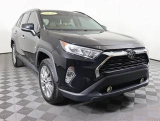 2021 Toyota RAV4 XLE Premium FWD photo