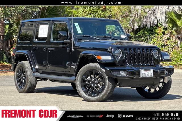 2021 Jeep Wrangler Unlimited Unlimited Sahara High Altitude 4WD photo