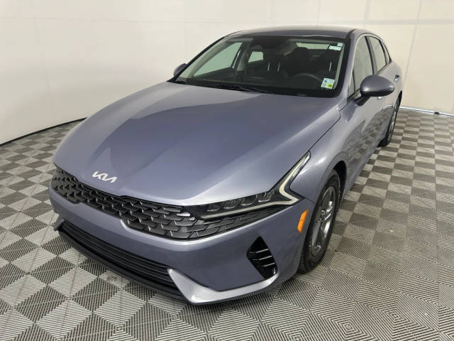 2022 Kia K5 LXS FWD photo