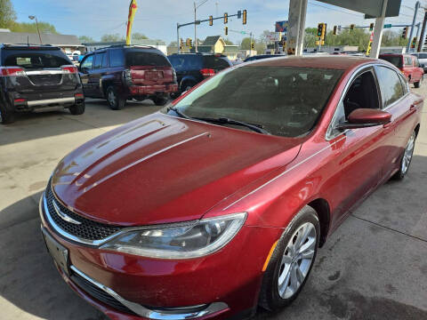 2015 Chrysler 200 Limited FWD photo