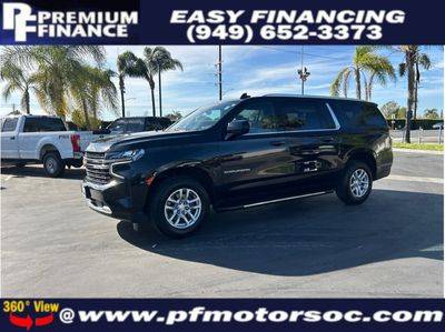 2021 Chevrolet Suburban LT 4WD photo