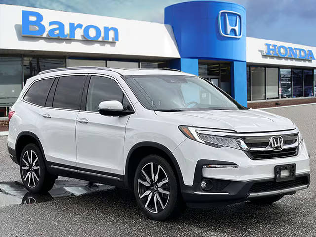 2022 Honda Pilot Touring 7-Passenger AWD photo