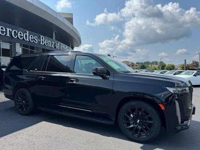 2021 Cadillac Escalade ESV Sport Platinum 4WD photo