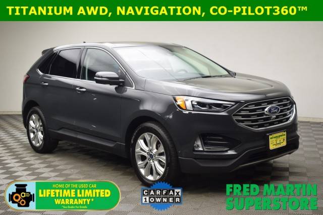 2021 Ford Edge Titanium AWD photo