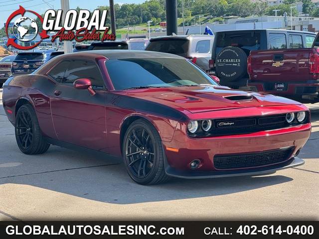 2021 Dodge Challenger R/T Scat Pack RWD photo