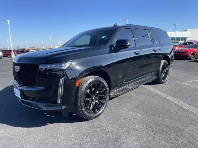 2021 Cadillac Escalade ESV Sport 4WD photo