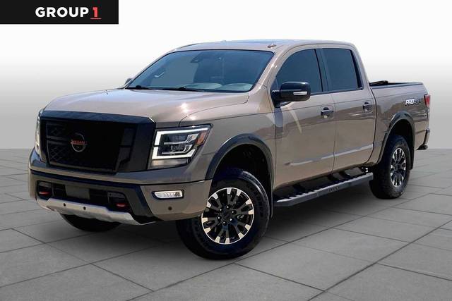 2021 Nissan Titan PRO-4X 4WD photo