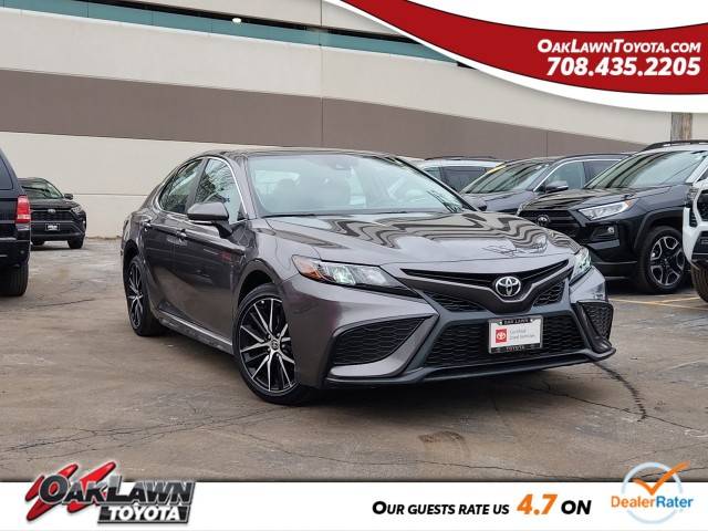 2022 Toyota Camry SE FWD photo