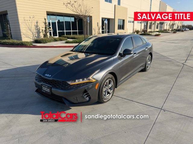 2022 Kia K5 LXS FWD photo