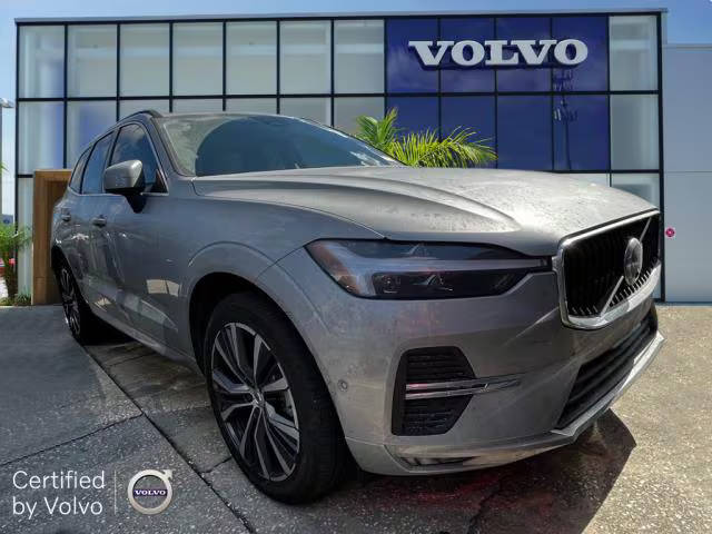 2022 Volvo XC60 Momentum FWD photo