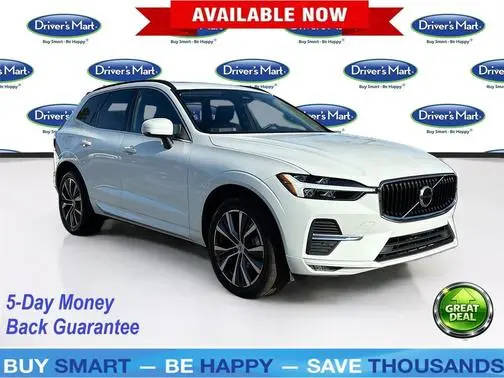 2022 Volvo XC60 Momentum FWD photo