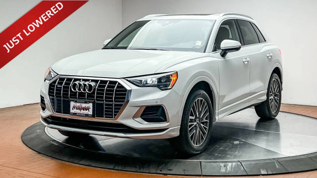 2022 Audi Q3 Premium AWD photo