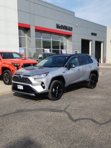 2021 Toyota RAV4 Hybrid XSE AWD photo