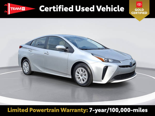 2022 Toyota Prius LE FWD photo