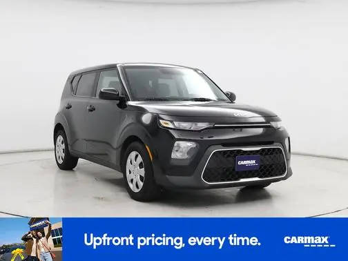 2022 Kia Soul LX FWD photo