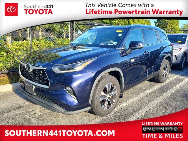 2021 Toyota Highlander XLE AWD photo