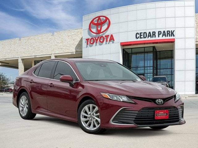 2021 Toyota Camry LE FWD photo