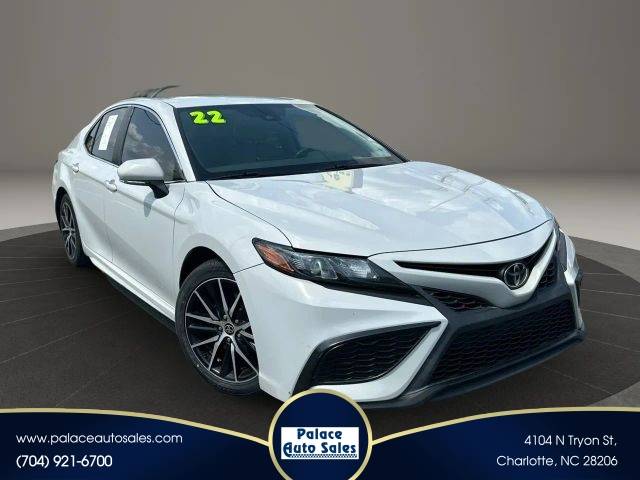 2022 Toyota Camry SE FWD photo