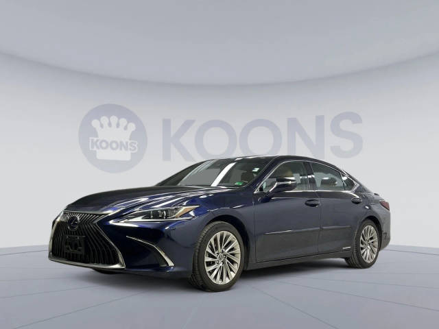 2021 Lexus ES ES 300h Luxury FWD photo