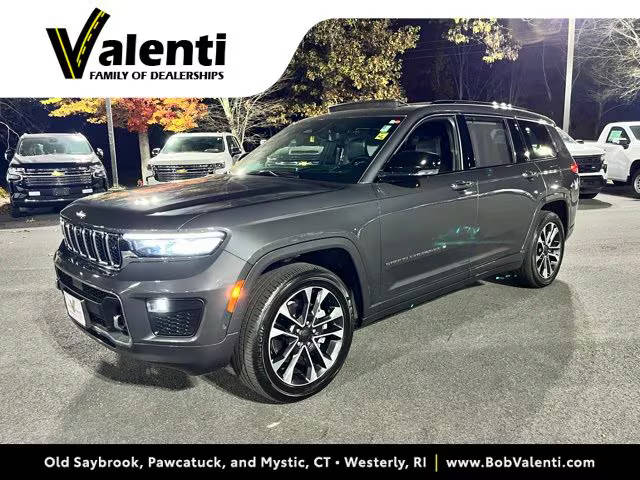 2021 Jeep Grand Cherokee L Overland 4WD photo