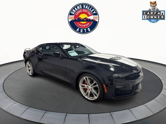 2021 Chevrolet Camaro 2SS RWD photo