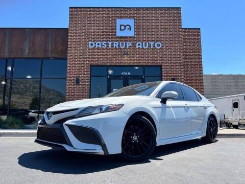 2022 Toyota Camry XSE V6 FWD photo