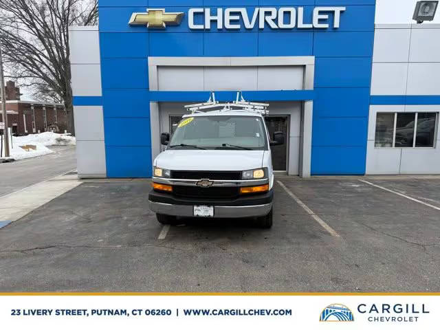 2018 Chevrolet Express Cargo RWD photo