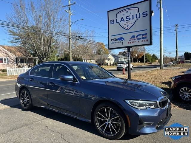 2022 BMW 3 Series 330i xDrive AWD photo