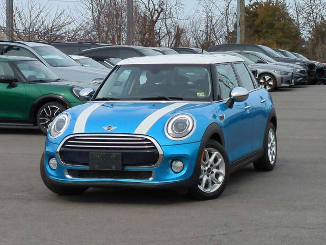 2015 MINI Hardtop 4 Door  FWD photo