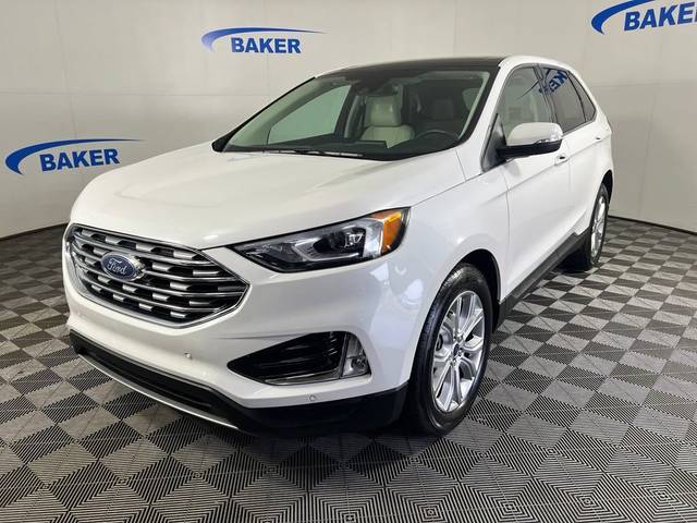 2021 Ford Edge Titanium AWD photo