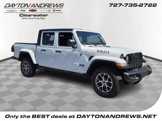 2021 Jeep Gladiator Willys 4WD photo