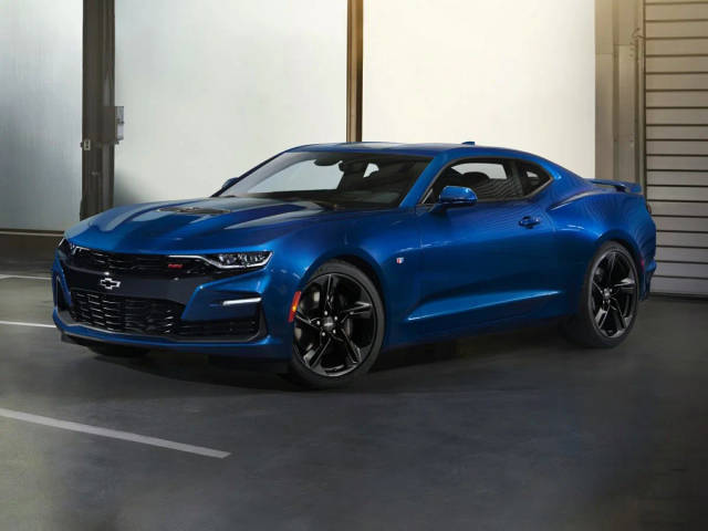 2021 Chevrolet Camaro LT1 RWD photo