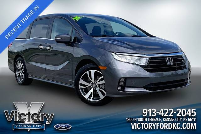 2022 Honda Odyssey Touring FWD photo