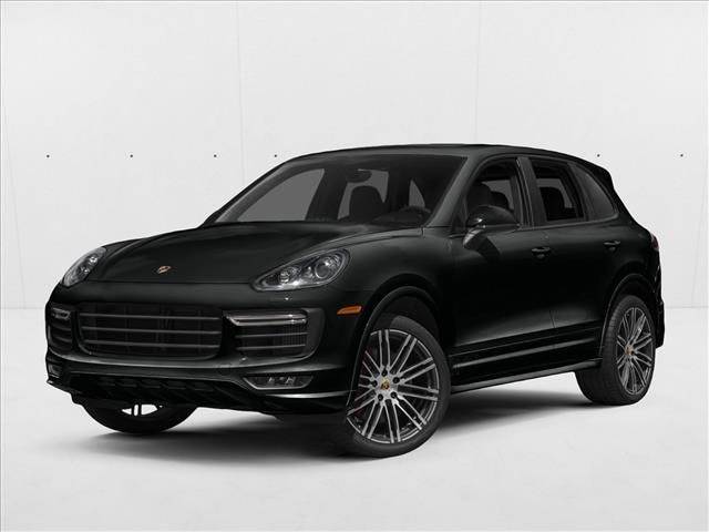 2016 Porsche Cayenne GTS AWD photo